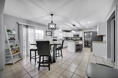 1517 Knighthood Drive, Dyer, IN 46311 - Photo 9