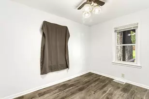 901 McCord Rd, Valparaiso, IN 46383 - Photo 7