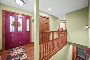 29 Pinehurst Dr, Valparaiso, IN 46383 - Photo 5