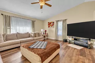 2585 Blake Rd, Portage, IN 46368 - Photo 5