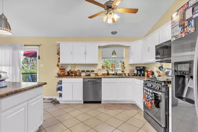 2585 Blake Road, Portage, IN 46368 - Photo 9