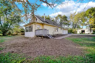 231 E 1200 N, Chesterton, IN 46304 - Photo 3