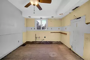 231 E 1200 N, Chesterton, IN 46304 - Photo 11