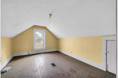 231 E 1200 N, Chesterton, IN 46304 - Photo 9