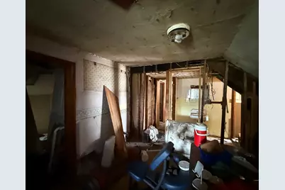 1722 Tennessee Street, Michigan City, IN 46360 - Photo 9