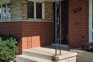 1565 Wallace St, Gary, IN 46404 - Photo 5