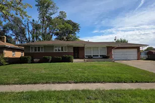 1565 Wallace St, Gary, IN 46404 - Photo 3