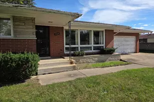 1565 Wallace St, Gary, IN 46404 - Photo 9