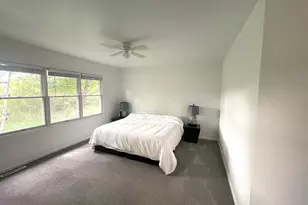 202 Kraus Dr, Valparaiso, IN 46383 - Photo 11