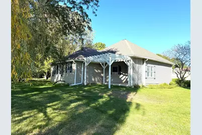 202 Kraus Drive, Valparaiso, IN 46383 - Photo 5