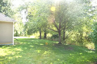 202 Kraus Drive, Valparaiso, IN 46383 - Photo 7