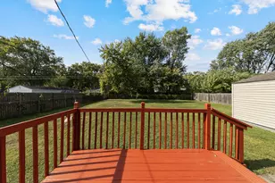 2828 Eleanor St, Portage, IN 46368 - Photo 11
