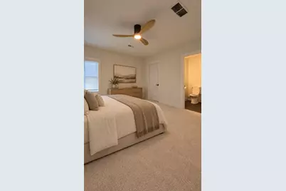 911 E 28th Avenue, Lake Station, IN 46405 - Photo 15