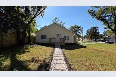 911 E 28th Avenue, Lake Station, IN 46405 - Photo 3