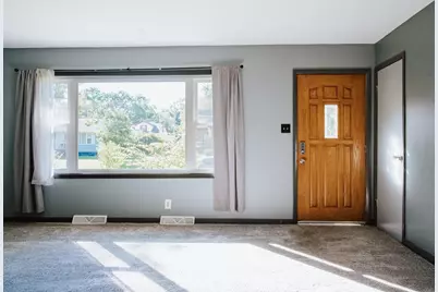 424 S Dickson Street, Michigan City, IN 46360 - Photo 7