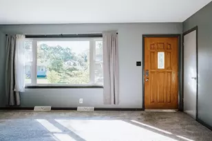 424 S Dickson St, Michigan City, IN 46360 - Photo 7