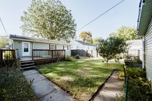 424 S Dickson St, Michigan City, IN 46360 - Photo 25