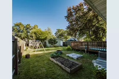 424 S Dickson Street, Michigan City, IN 46360 - Photo 23