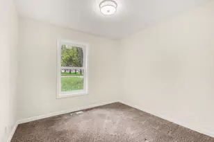 6411 W 450 Rd N, La Porte, IN 46350 - Photo 15