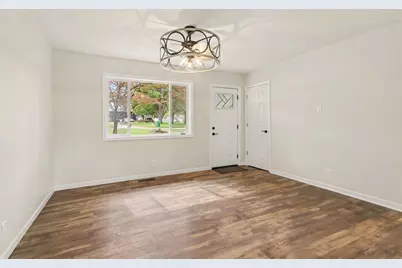 6411 W 450 Road N, La Porte, IN 46350 - Photo 3