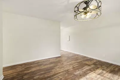6411 W 450 Road N, La Porte, IN 46350 - Photo 5