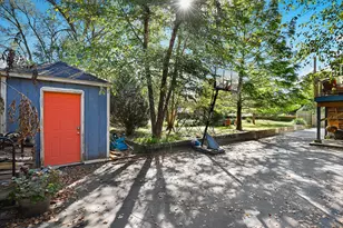 7700 Locust Ave, Gary, IN 46403 - Photo 29