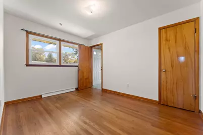 585 N Kelly Street, Hobart, IN 46342 - Photo 13