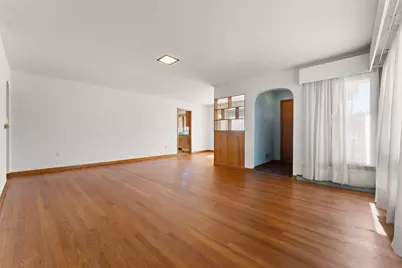 585 N Kelly Street, Hobart, IN 46342 - Photo 5