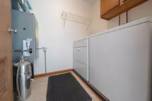 707 Thomas St, Crown Point, IN 46307 - Photo 13