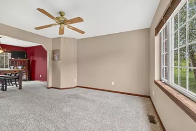 649 Yellowstone Drive, Hebron, IN 46341 - Photo 5