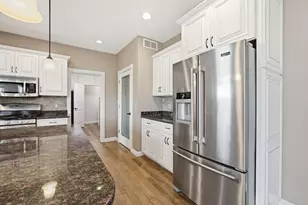 11126 N 1000 W, Demotte, IN 46310 - Photo 13