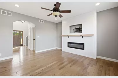 11126 N 1000 W, Demotte, IN 46310 - Photo 11