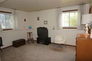 420 Sassafras Dr, Valparaiso, IN 46385 - Photo 25