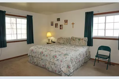 420 Sassafras Drive, Valparaiso, IN 46385 - Photo 11