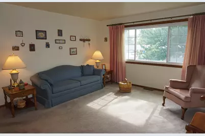 420 Sassafras Drive, Valparaiso, IN 46385 - Photo 3