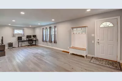 1012 Elmhurst Street, Valparaiso, IN 46385 - Photo 5