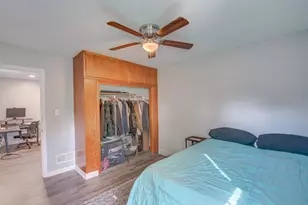 1012 Elmhurst St, Valparaiso, IN 46385 - Photo 15