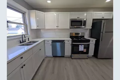 7049 California Avenue, Hammond, IN 46323 - Photo 7