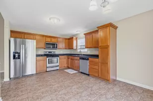5264 Brassie Dr, Indianapolis, IN 46235 - Photo 7