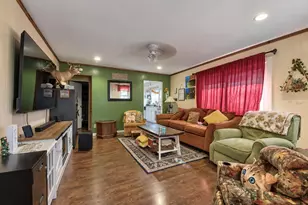 227 Lilac Ln, Walkerton, IN 46574 - Photo 3