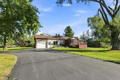 4504 E 73rd Avenue, Merrillville, IN 46410 - Photo 3