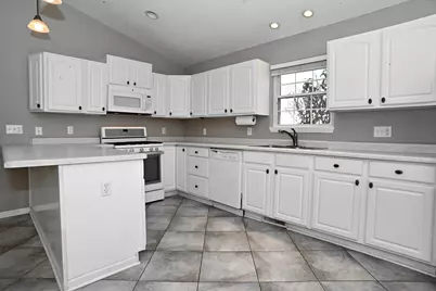 350 Brown Court, Chesterton, IN 46304 - Photo 9