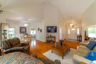 1713 Kapok St SW, Demotte, IN 46310 - Photo 5