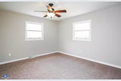 23910 Ivy Street, Schneider, IN 46376 - Photo 15
