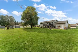 427 Northfield Ln, Valparaiso, IN 46383 - Photo 29