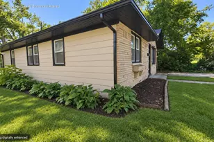 631 E 46th Ave, Gary, IN 46409 - Photo 7