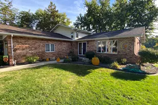 2056 Hidden Valley Dr, Crown Point, IN 46307 - Photo 1