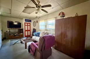 815 W 39th Ave, Hobart, IN 46342 - Photo 13