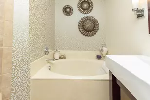 607 W 93rd Ct, Crown Point, IN 46307 - Photo 21
