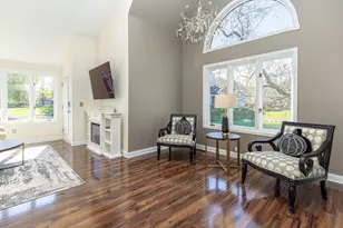 607 W 93rd Ct, Crown Point, IN 46307 - Photo 7
